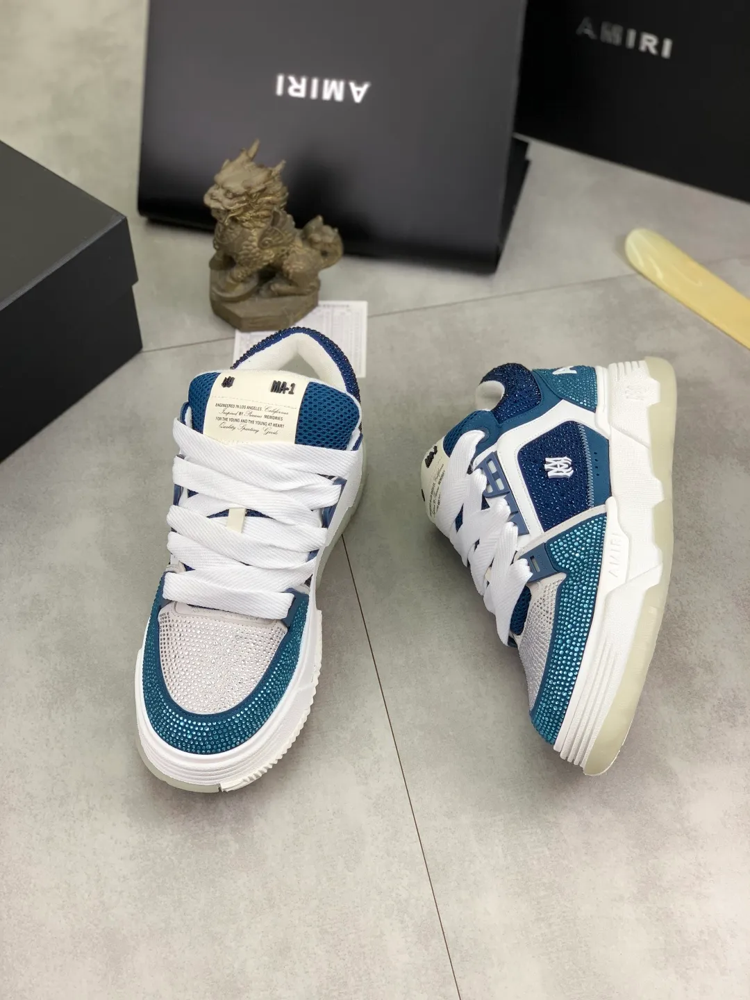Men's men's shoes 💰P760 New [Amiri] hot diamond series Amiri - high-end quality original order casual shoes for couples 🧑‍🤝‍🧑 - Upper: 🔝Nappa calfskin, suede cowhide, canvas body hot work - Lining: brand mesh canvas cloth - Outsole: ultra-light tpu·rubber; multi-color molded outsole -Ultra-high quality control and exquisite workmanship: highlighted (high-end, extravagance, and class) -Size: Female 35-40 (41 customized) Male 38-45 (46 customized)
